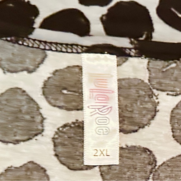 Lularoe Lynnae 2X - Picture 5 of 6